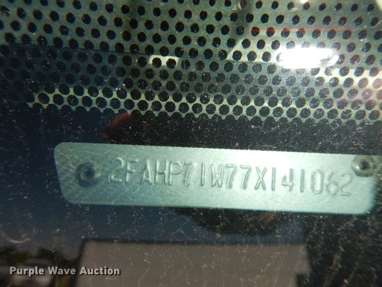 image for item DG0688 2007 Ford Crown Victoria Police Interceptor