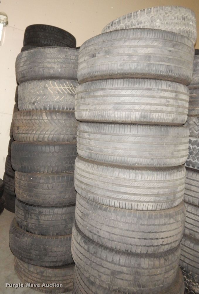 image for item IW9850 Approximately 80 tires