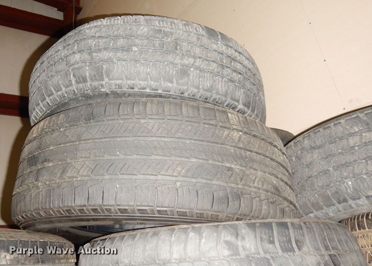 image for item IW9850 Approximately 80 tires