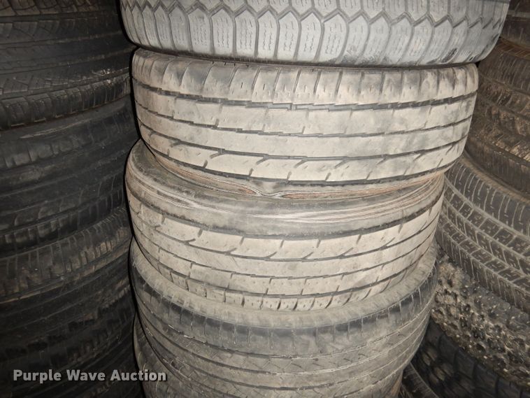 image for item IW9850 Approximately 80 tires