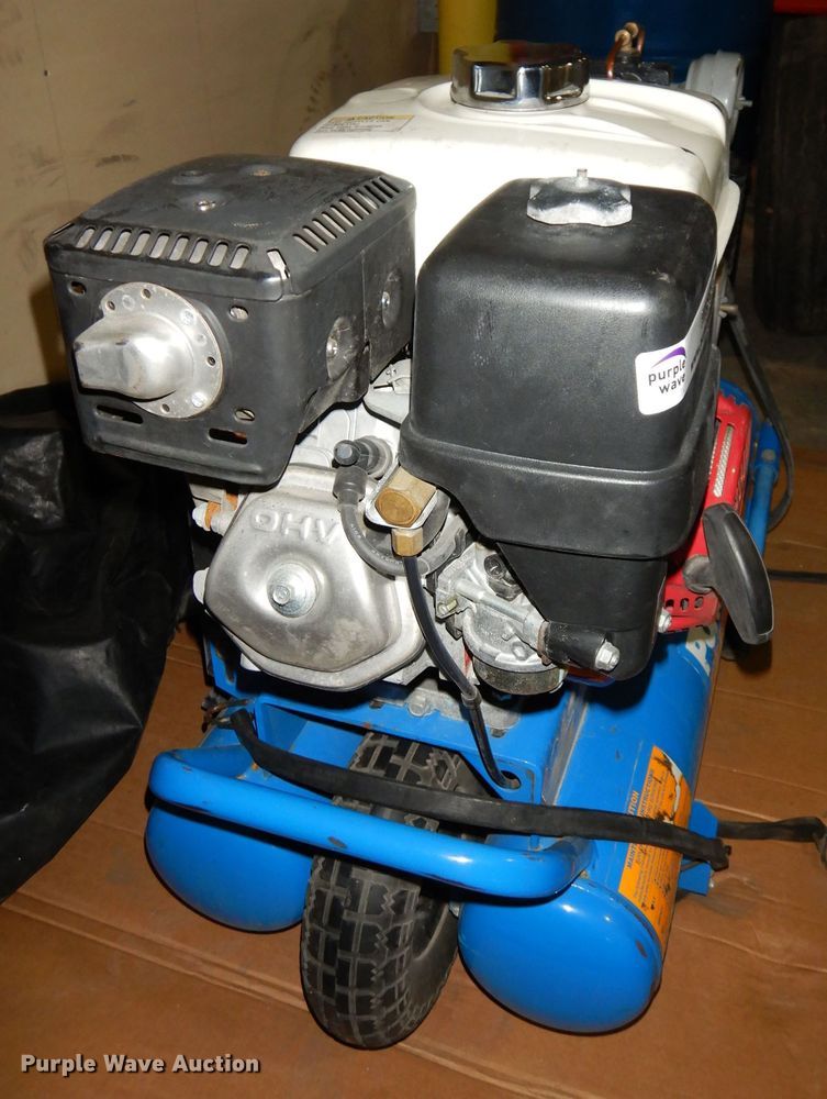 image for item IW9852 Puma  air compressor