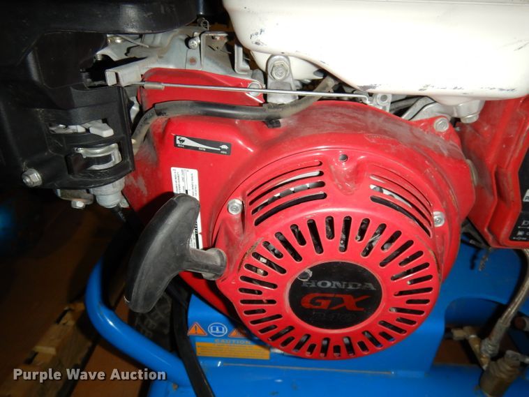image for item IW9852 Puma  air compressor