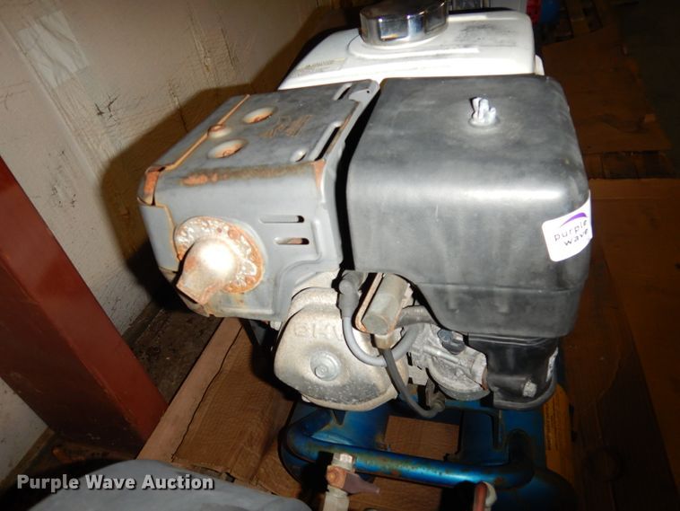 image for item IW9855 Puma  air compressor