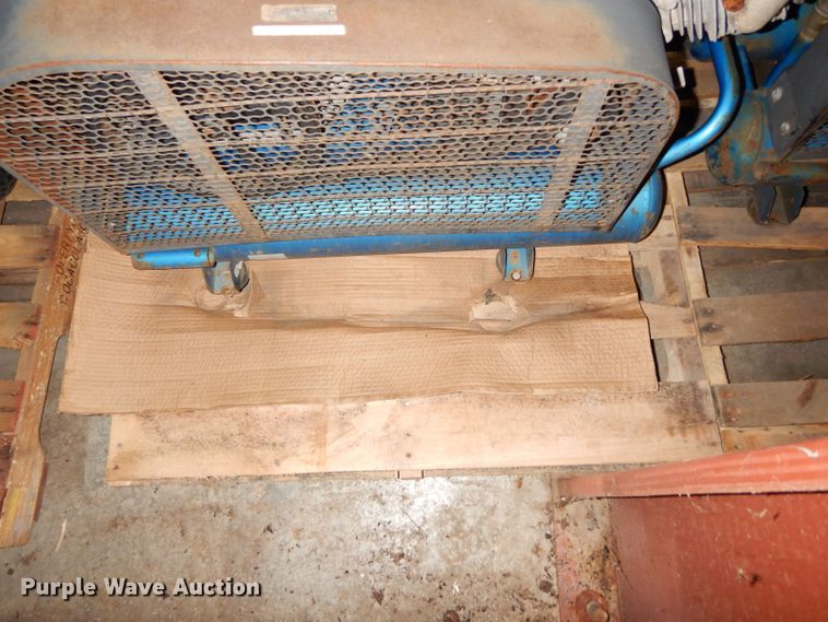 image for item IW9855 Puma  air compressor