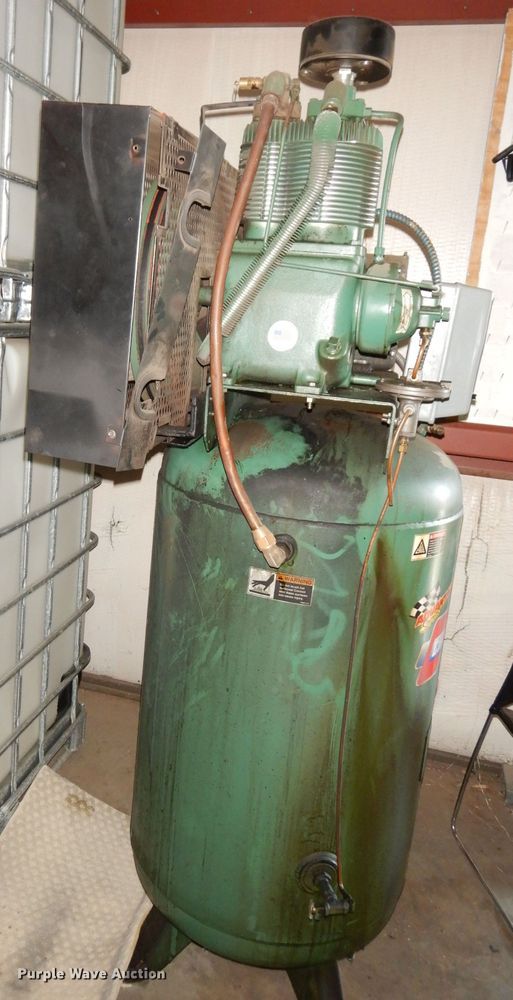 image for item IW9860 Champion  air compressor