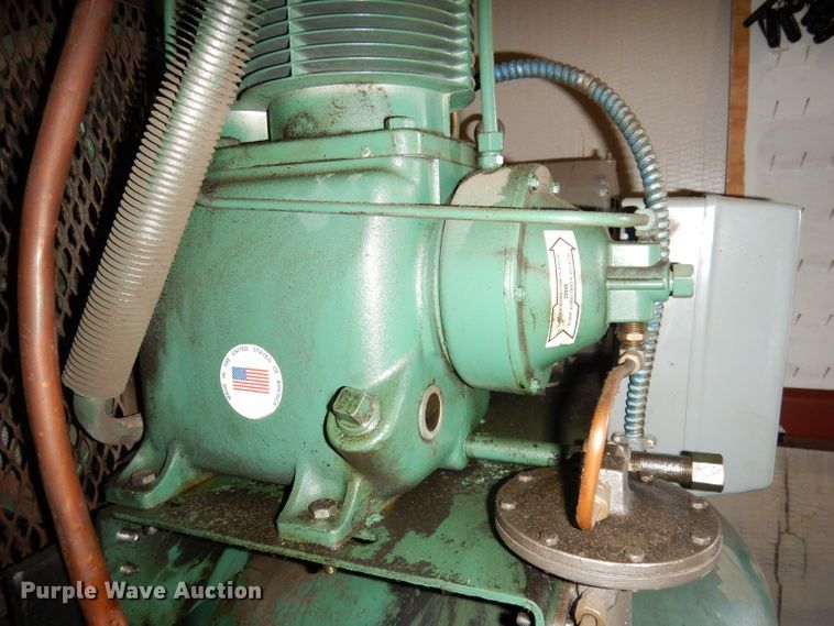 image for item IW9860 Champion  air compressor