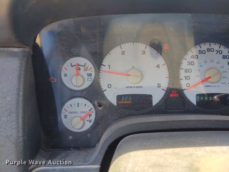 image for item BY9342 2005 Dodge Ram 3500  Quad Cab flatbed pickup truck