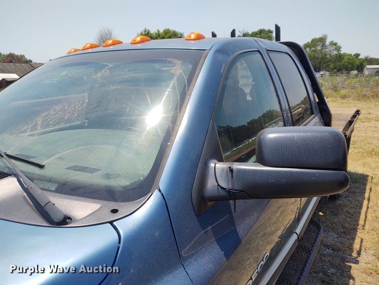 image for item BY9342 2005 Dodge Ram 3500  Quad Cab flatbed pickup truck