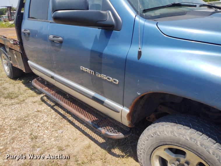 image for item BY9342 2005 Dodge Ram 3500  Quad Cab flatbed pickup truck