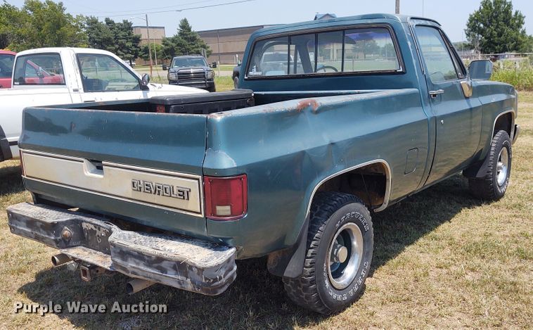 image for item BY9345 1984 Chevrolet K10  pickup truck