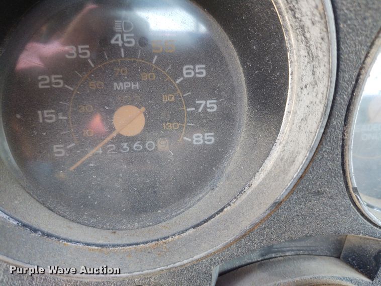 image for item BY9345 1984 Chevrolet K10  pickup truck