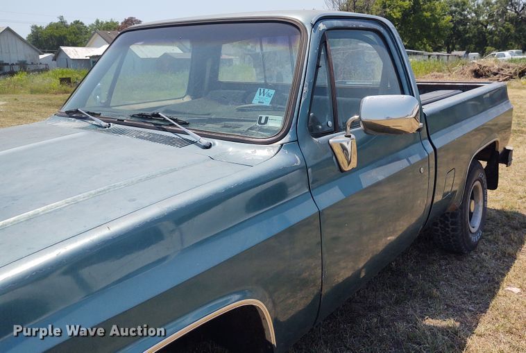 image for item BY9345 1984 Chevrolet K10  pickup truck