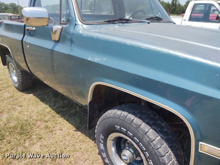 image for item BY9345 1984 Chevrolet K10  pickup truck