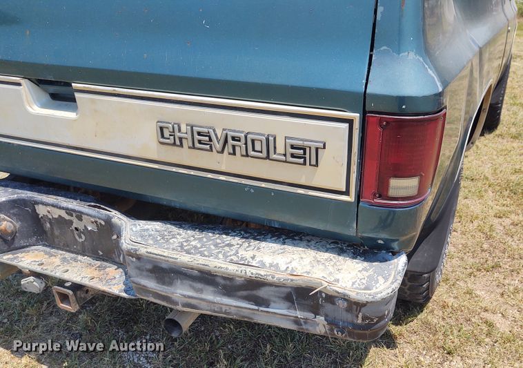 image for item BY9345 1984 Chevrolet K10  pickup truck