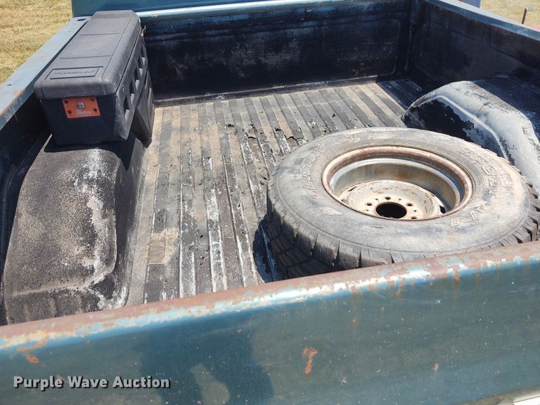 image for item BY9345 1984 Chevrolet K10  pickup truck