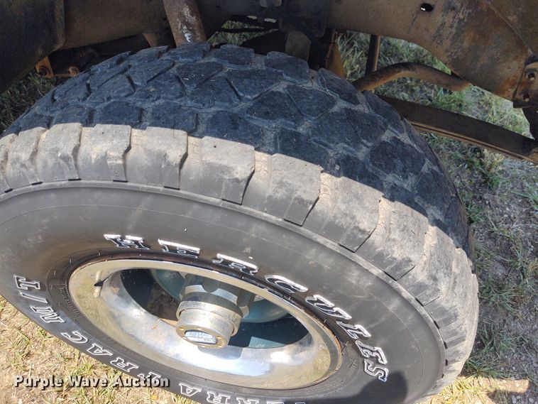 image for item BY9345 1984 Chevrolet K10  pickup truck