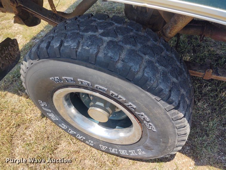 image for item BY9345 1984 Chevrolet K10  pickup truck