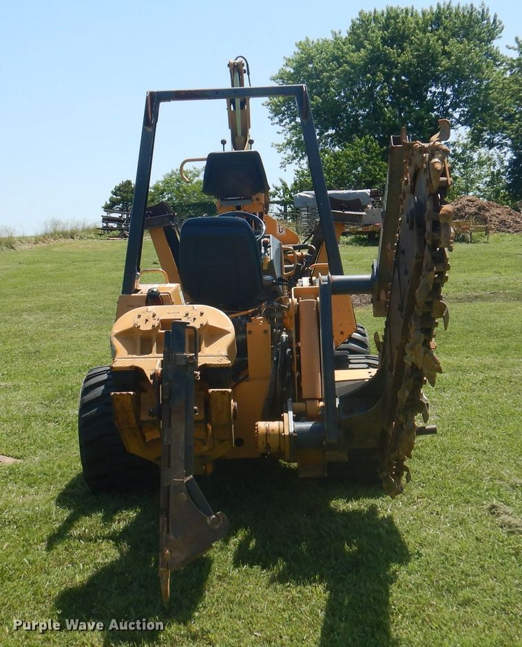 image for item DA5323 1996 Case 560  trencher