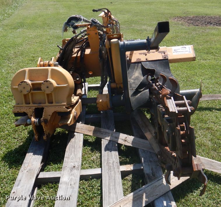 image for item DA5323 1996 Case 560  trencher