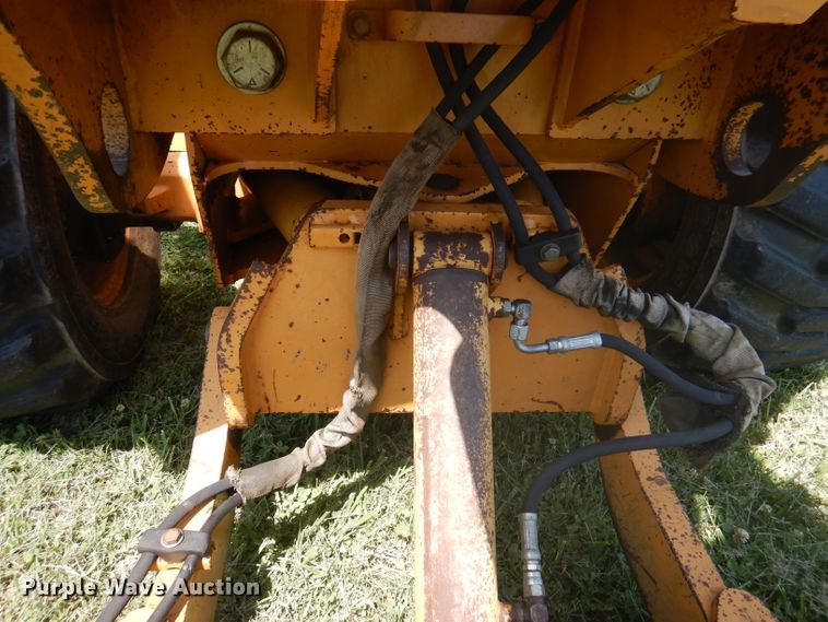 image for item DA5323 1996 Case 560  trencher