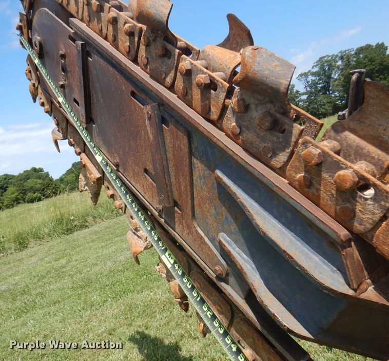 image for item DA5323 1996 Case 560  trencher