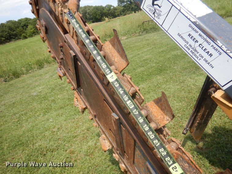 image for item DA5323 1996 Case 560  trencher