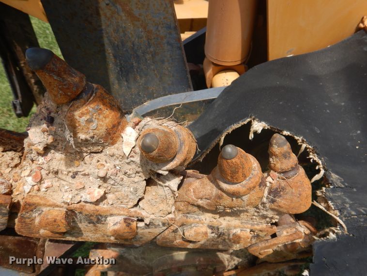 image for item DA5323 1996 Case 560  trencher