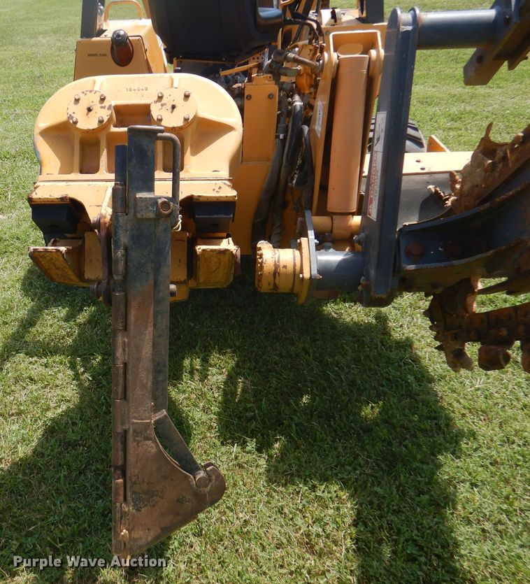 image for item DA5323 1996 Case 560  trencher