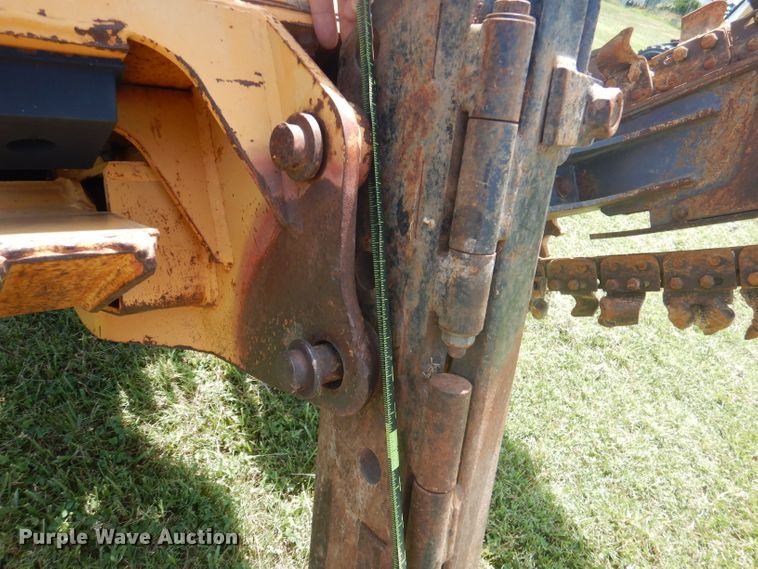 image for item DA5323 1996 Case 560  trencher