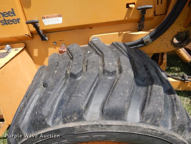 image for item DA5323 1996 Case 560  trencher