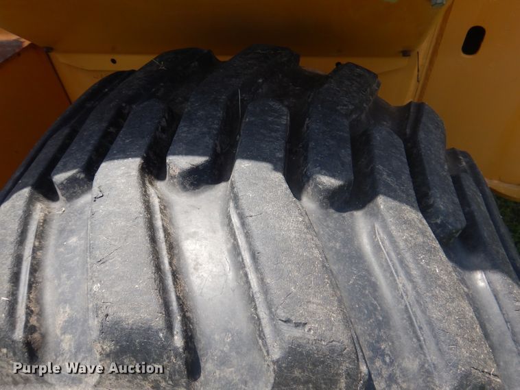 image for item DA5323 1996 Case 560  trencher