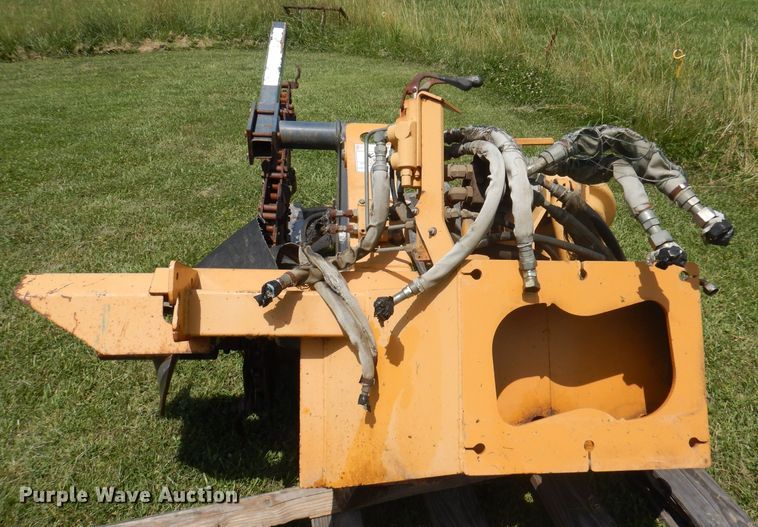 image for item DA5323 1996 Case 560  trencher