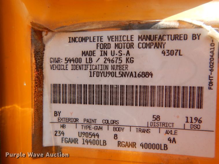 image for item DC2157 1992 Ford LTA9000  vacuum truck