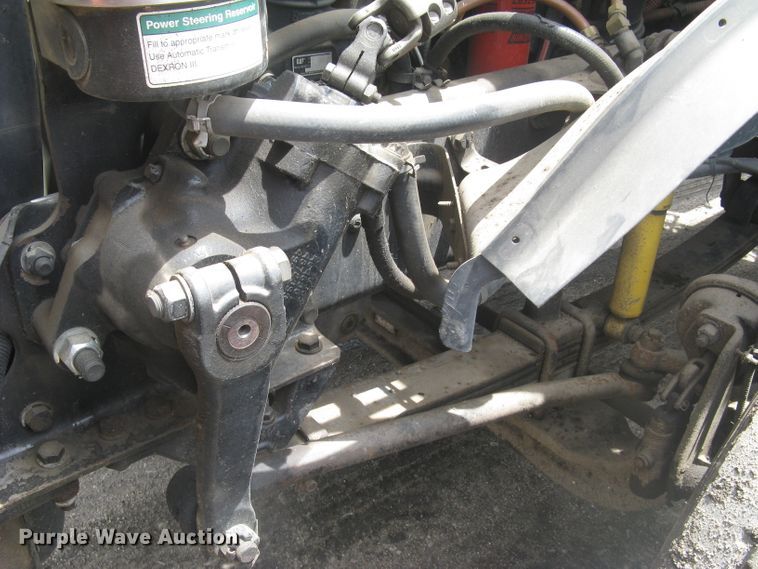 image for item DG5260 2005 Freightliner Columbia 120  semi truck