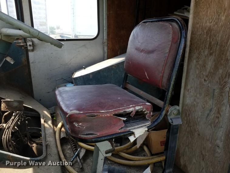 image for item DH5605 1971 GMC 3500  delivery truck