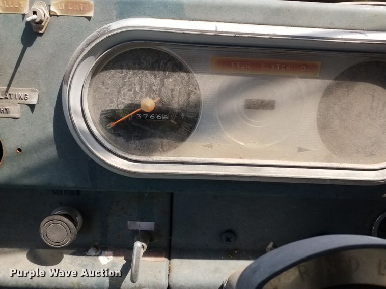 image for item DH5605 1971 GMC 3500  delivery truck