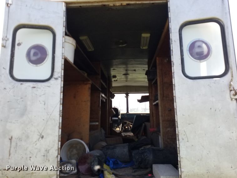 image for item DH5605 1971 GMC 3500  delivery truck