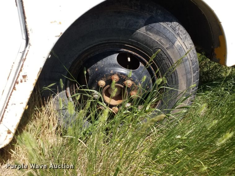 image for item DH5605 1971 GMC 3500  delivery truck