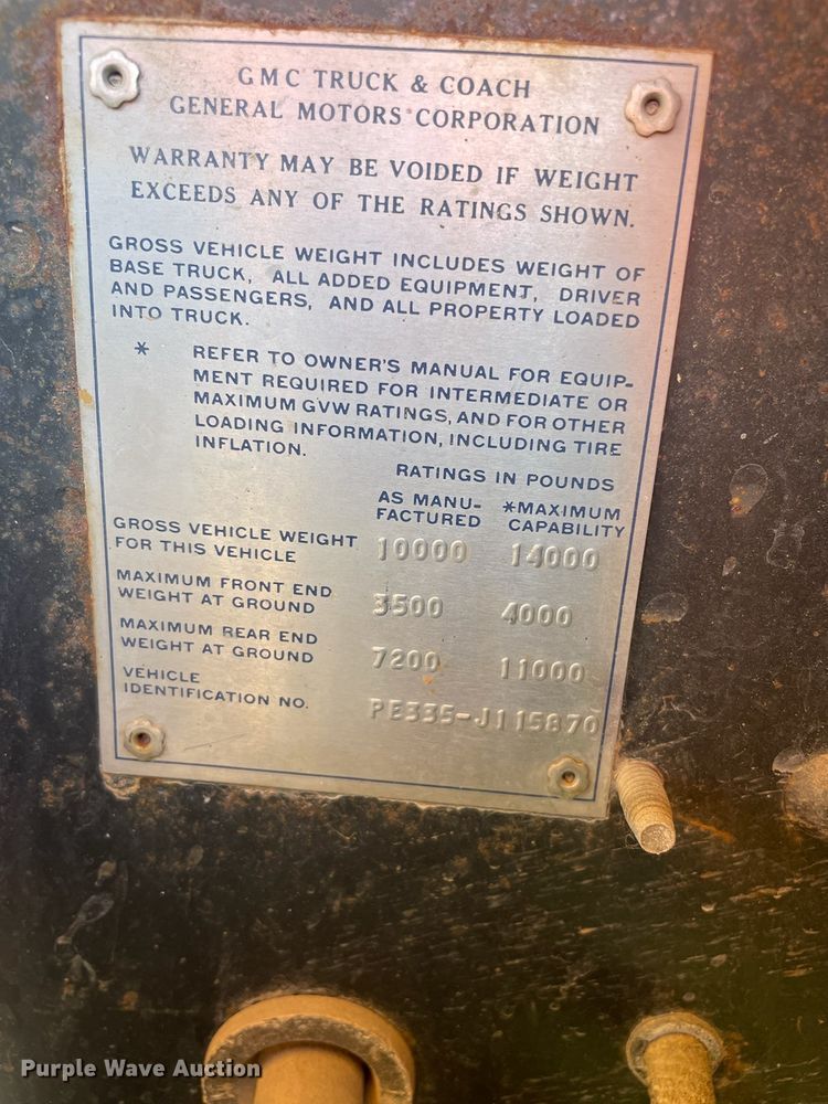 image for item DH5605 1971 GMC 3500  delivery truck