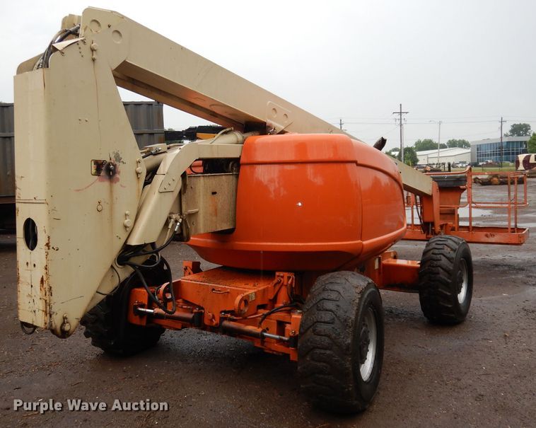 image for item DI6741 1999 JLG 600A  boom lift
