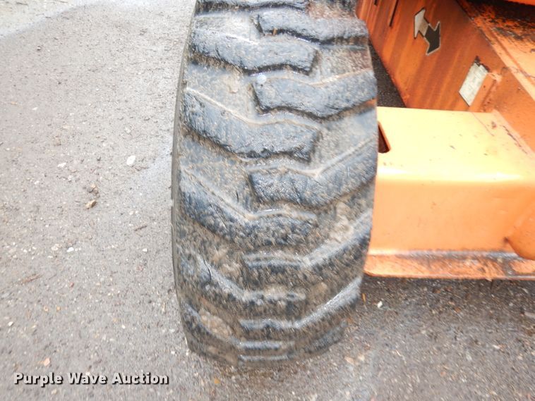 image for item DI6741 1999 JLG 600A  boom lift