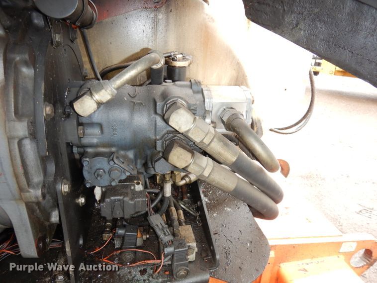 image for item DI6741 1999 JLG 600A  boom lift