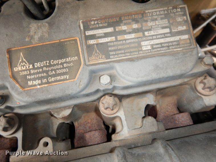 image for item DI6741 1999 JLG 600A  boom lift