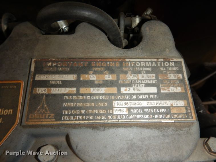 image for item DI6741 1999 JLG 600A  boom lift