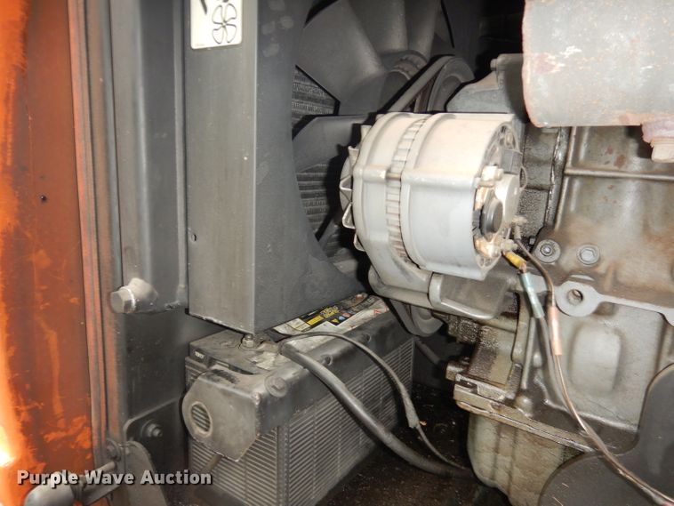 image for item DI6741 1999 JLG 600A  boom lift