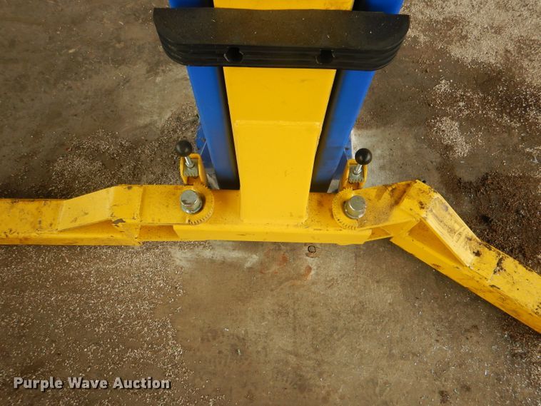 image for item DJ0545 2021 Duro TP9KACX  two post automotive lift