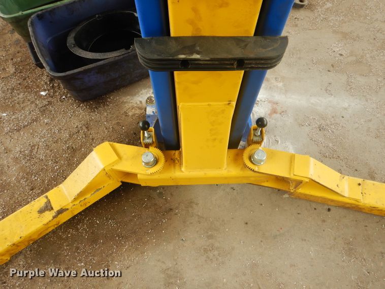 image for item DJ0545 2021 Duro TP9KACX  two post automotive lift