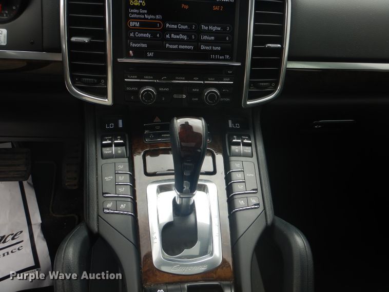 image for item DJ0546 2013 Porsche Cayenne  SUV