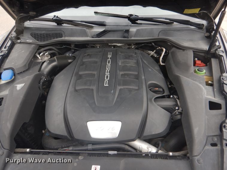 image for item DJ0546 2013 Porsche Cayenne  SUV