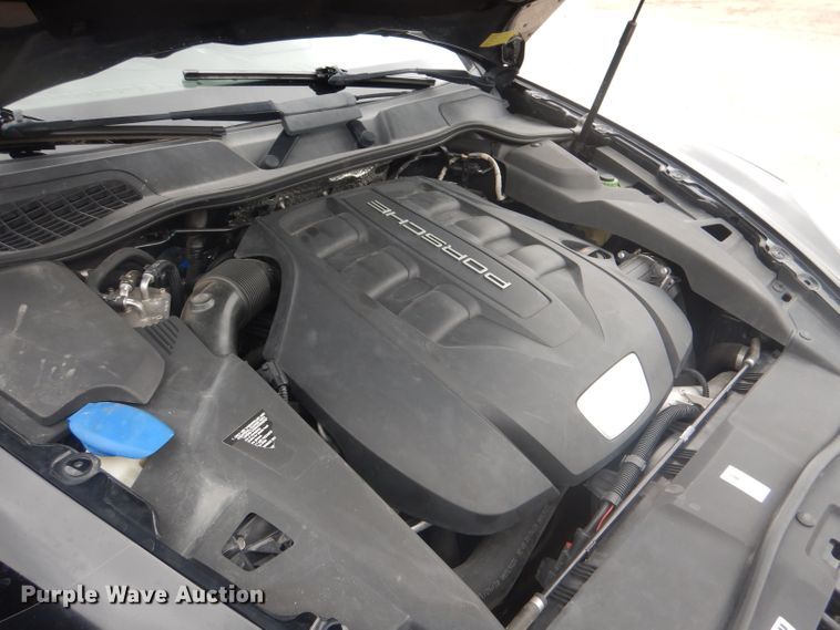 image for item DJ0546 2013 Porsche Cayenne  SUV